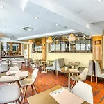 Mercure Avignon Centre Palais Des Papes