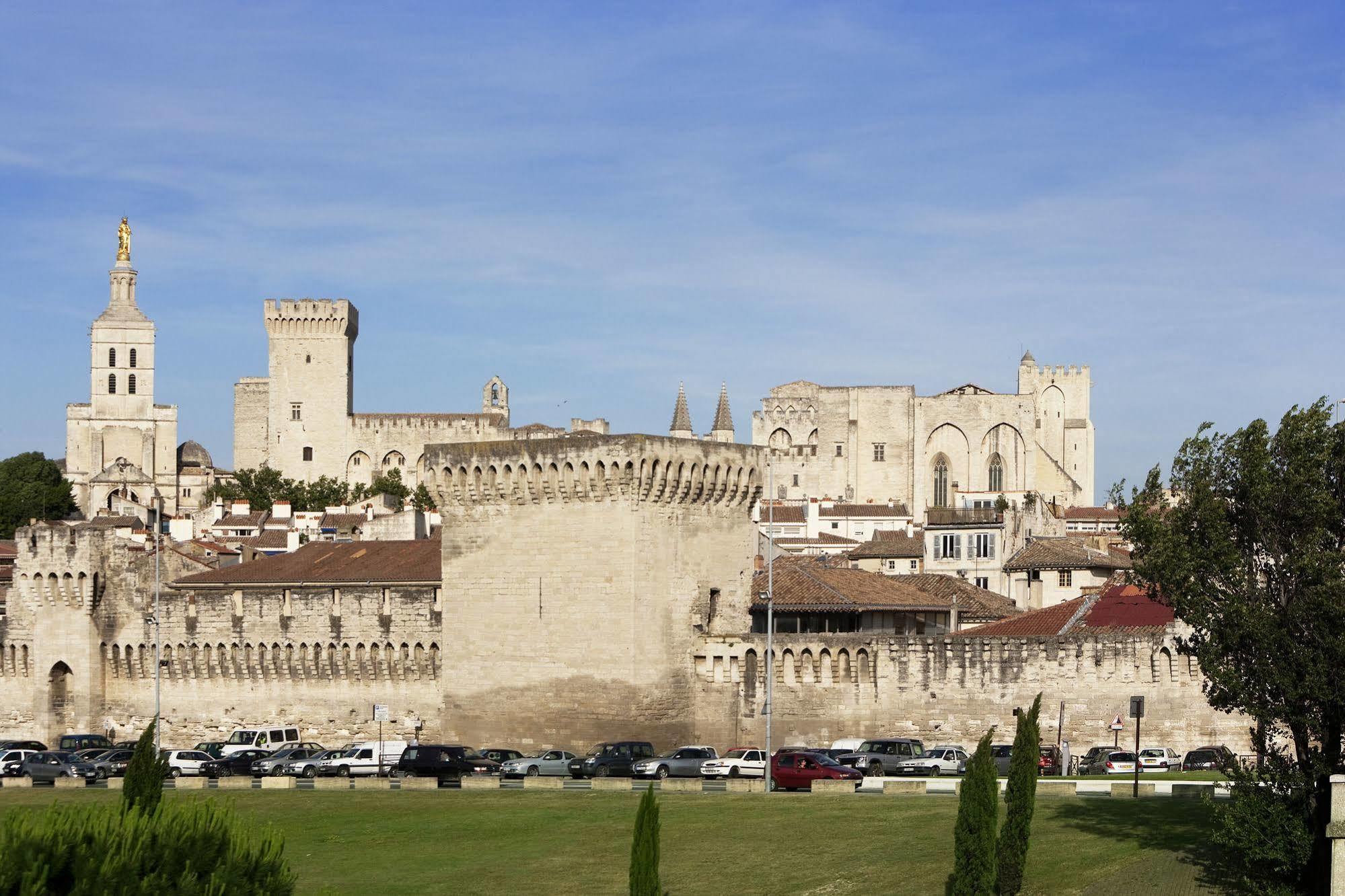 Mercure Centre Palais Des Papes 4* Avignon